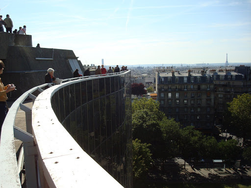 Le célèbre architecte brésilien Oscar Niemeyer est décédé à l'age de 104 ans