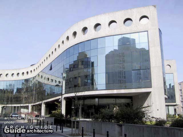 Le célèbre architecte brésilien Oscar Niemeyer est décédé à l'age de 104 ans