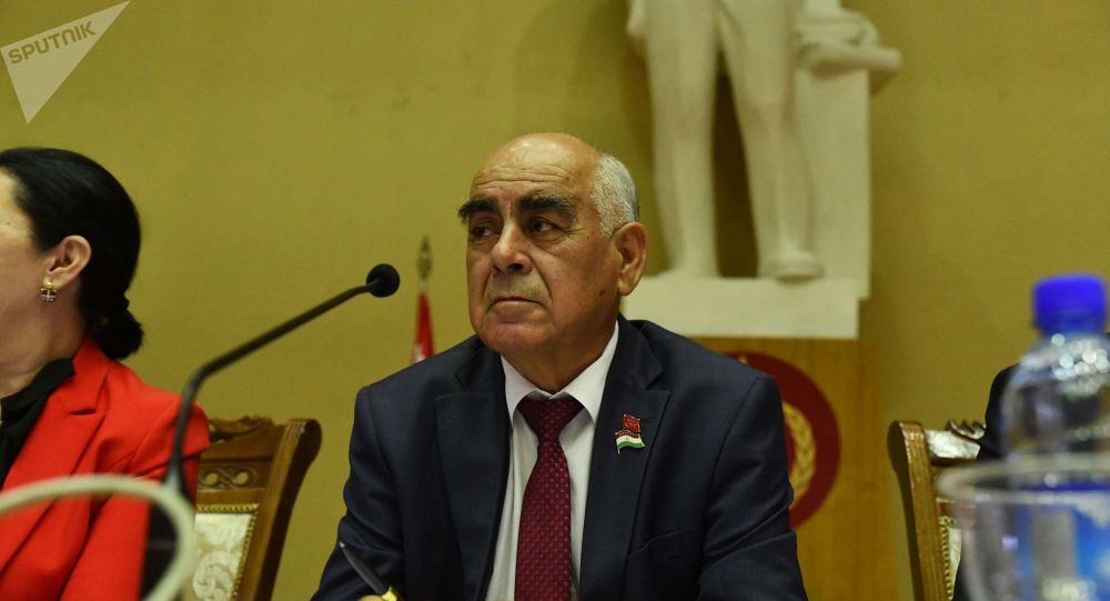 Le Parti Communiste du Tadjikistan a désigné Mehroj Abdulloev comme candidat à l'élection présidentielle