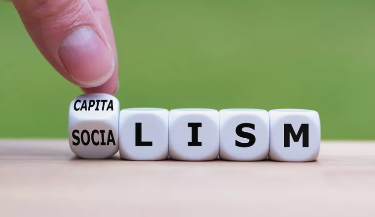 La jeunesse en survie contre la pandémie et le capitalisme: Socialisme ou barbarie La jeunesse en survie contre la pandémie et le capitalisme: Socialisme ou barbarie