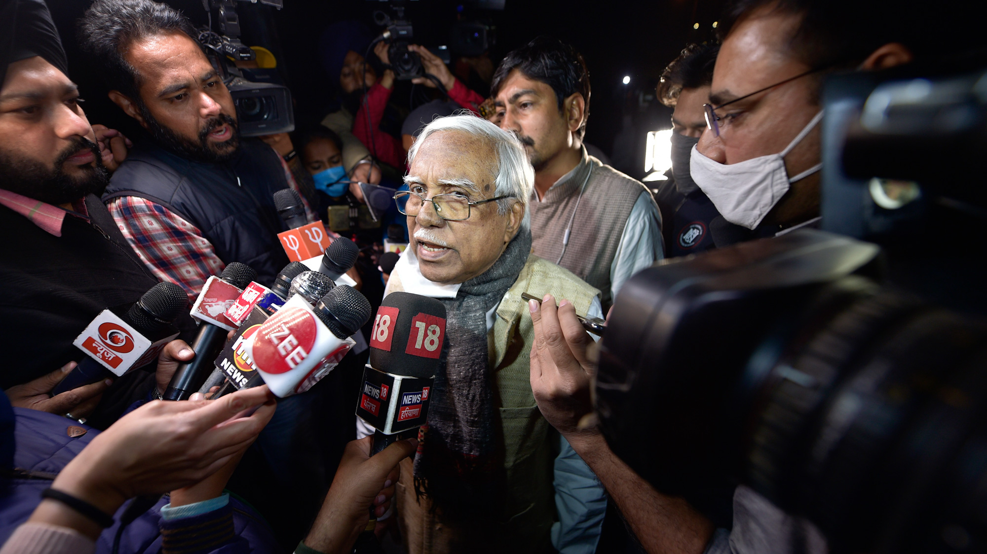 Hannan Mollah, le leader communiste paysan devenu le visage des mobilisations en Inde