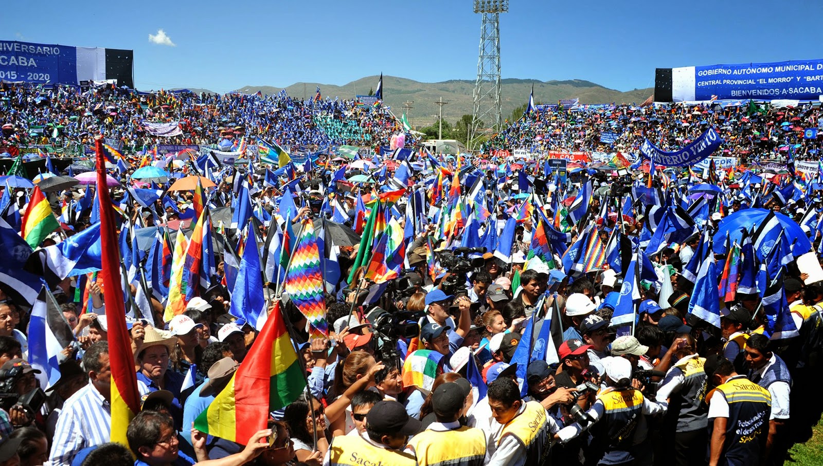 Le MAS a remporté 240 des 336 municipalités de Bolivie