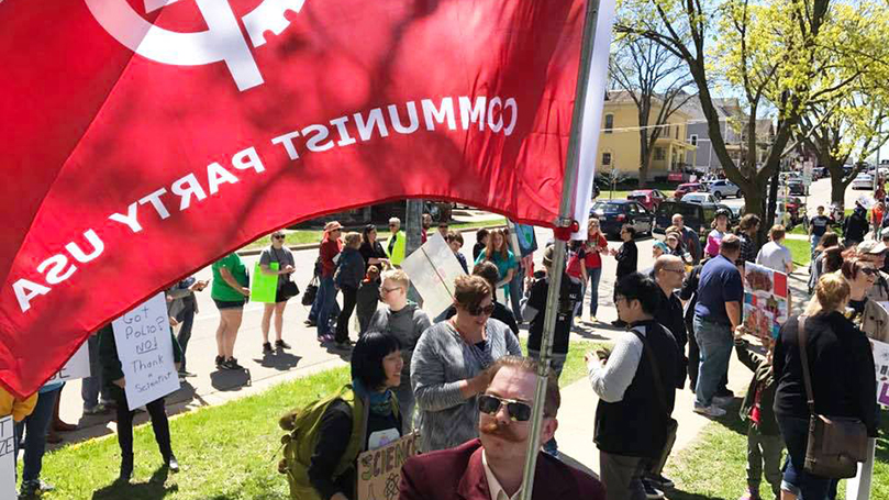 Le Parti communiste (CPUSA) continue sa croissance et renforce ses organisations de base