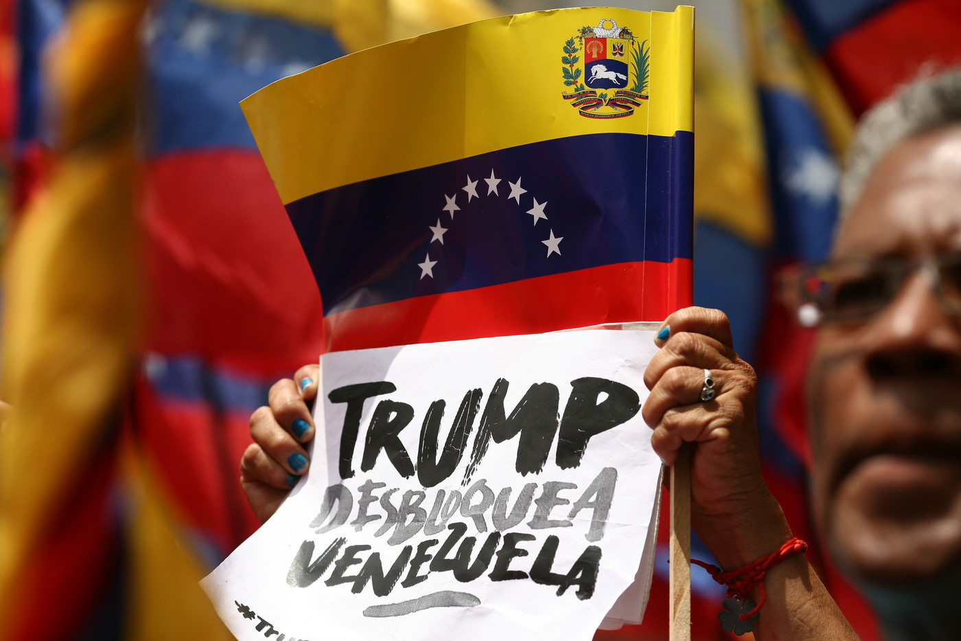 Un membre du Congrès demande à Joe Biden de lever les sanctions contre le Venezuela