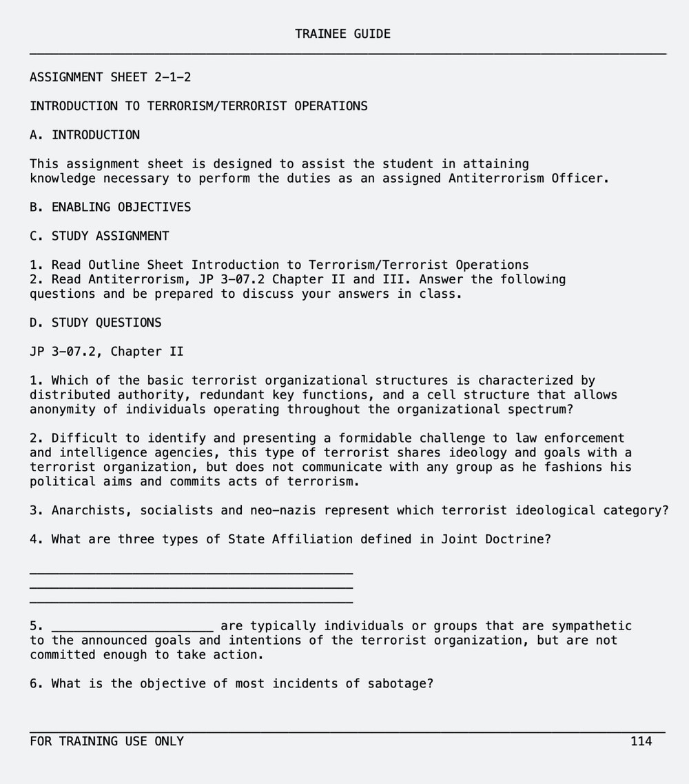 Le manuel d'entraînement de l'US Navy décrit le socialisme comme une "idéologie terroriste"