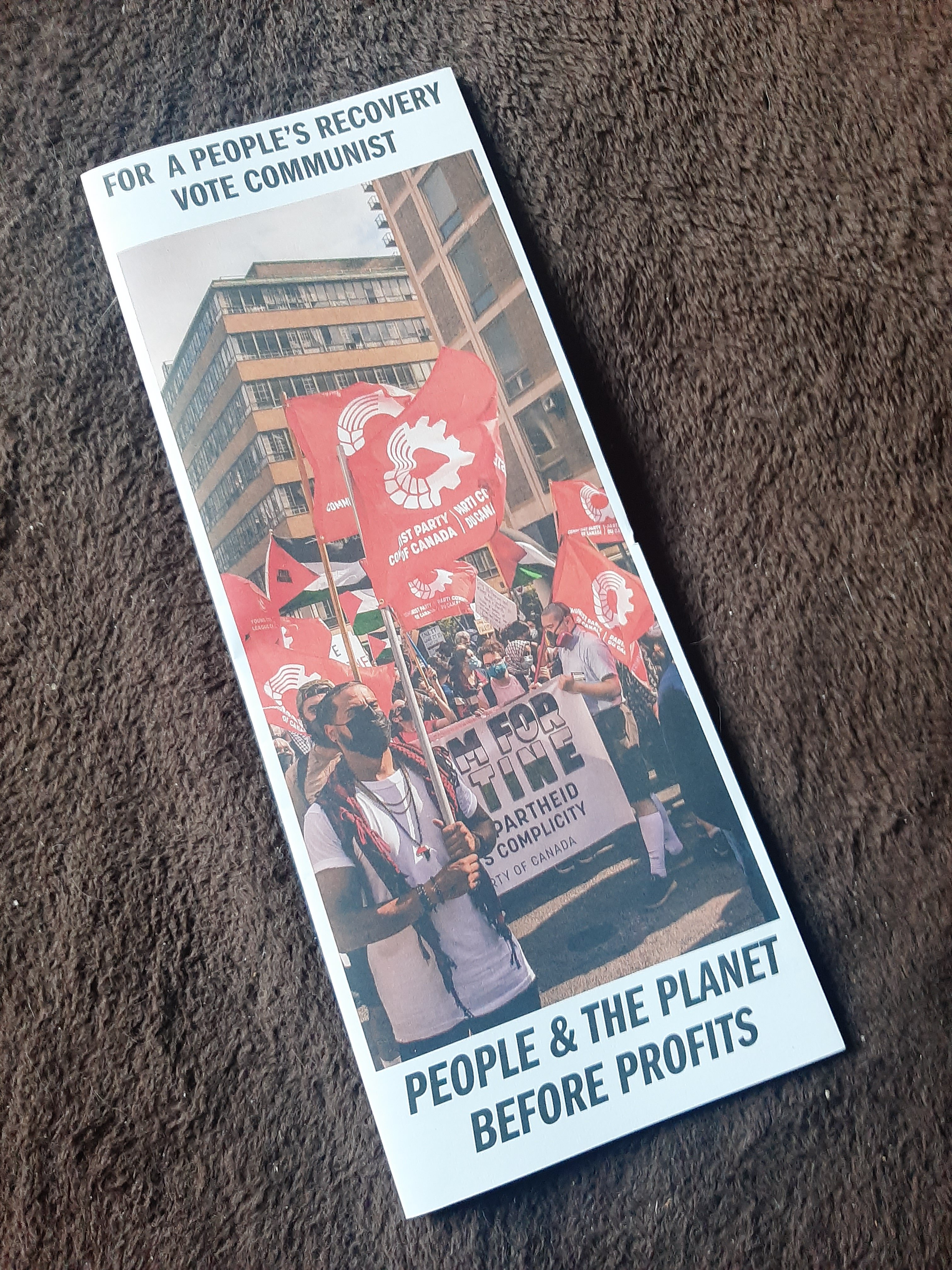 Et si (what if) le vote communiste devenait tendance au Canada ?