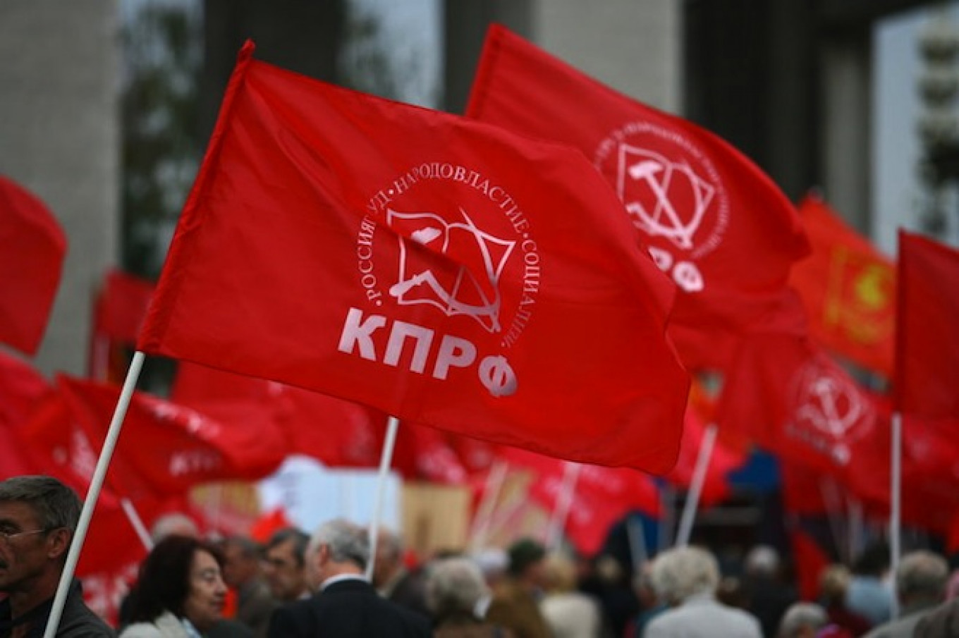 Les russes de France ont voté pour le Parti communiste