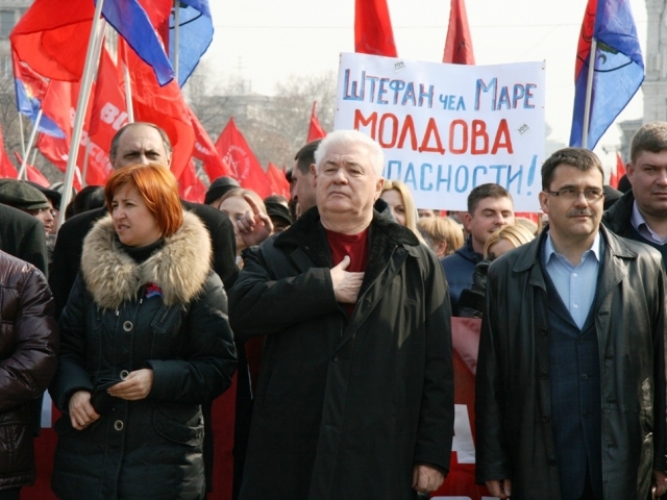 Moldavie : Les communistes rassemblent 50.000 manifestants contre l'adhésion à l'Union Européenne