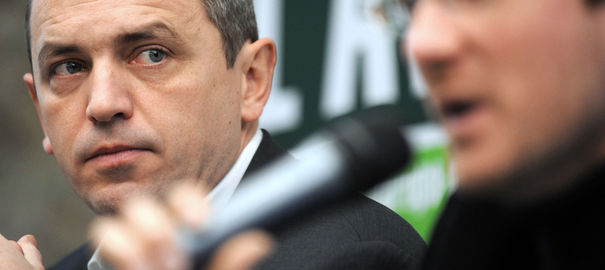 Nouvelle scission au PS : L'économiste socialiste Pierre Larrouturou lance son parti Nouvelle scission au PS : L'économiste socialiste Pierre Larrouturou lance son parti