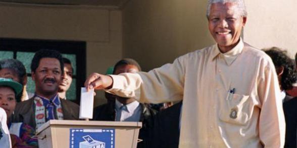 Nelson Mandela, le long combat contre l'apartheid Nelson Mandela, le long combat contre l'apartheid