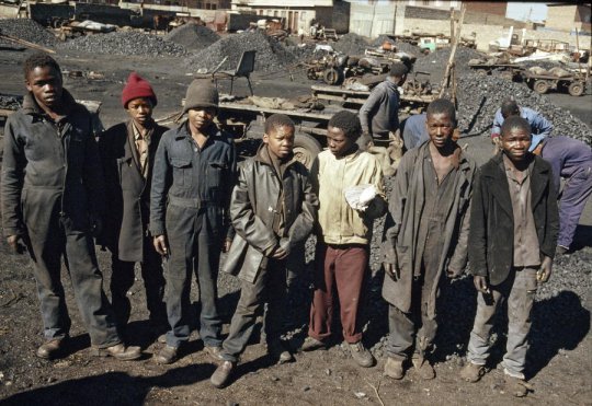 Quand la France et ses grandes entreprises investissaient dans l’apartheid Quand la France et ses grandes entreprises investissaient dans l’apartheid