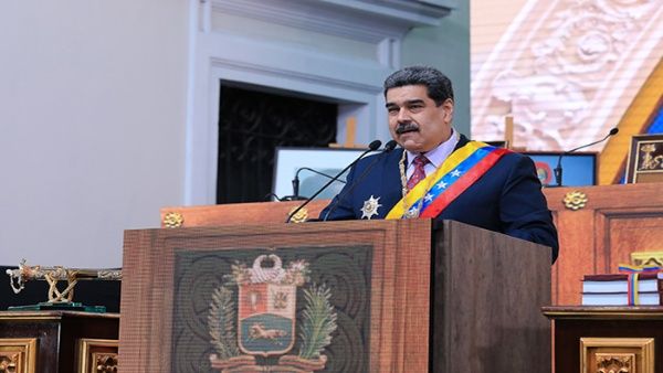 Nicolás Maduro présente le Plan 2022-2030 pour la transition vers le socialisme Nicolás Maduro présente le Plan 2022-2030 pour la transition vers le socialisme