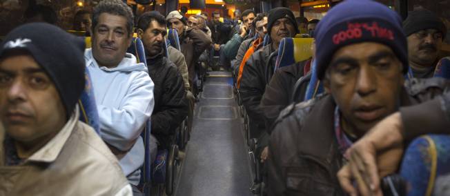 Israël instaure la ségrégation dans ses bus Israël instaure la ségrégation dans ses bus