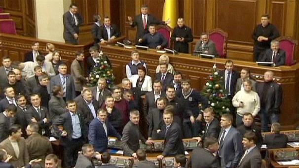 Ukraine : Une loi renforce la législation concernant les manifestations suite aux actes de vandalismes