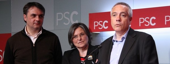 Référendum en Catalogne : Les socialistes (PSC) soutenus par la droite post-franciste (PP)