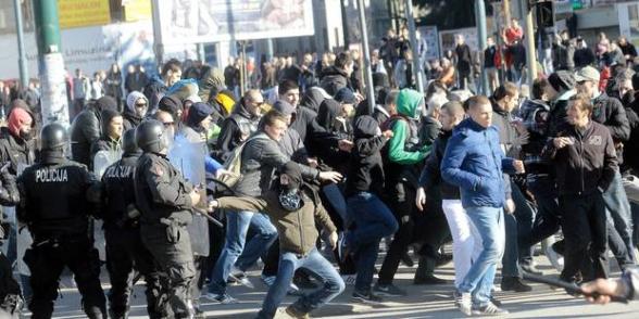 Révolte sociale contre les dirigeants nationalistes en Bosnie-Herzégovine