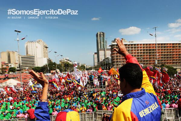 Venezuela : Les révolutionnaires défilent à Caracas pour défendre la paix nationale Venezuela : Les révolutionnaires défilent à Caracas pour défendre la paix nationale