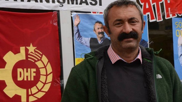 Le Parti Communiste (TKP) remporte sa première victoire électorale lors des municipales en Turquie
