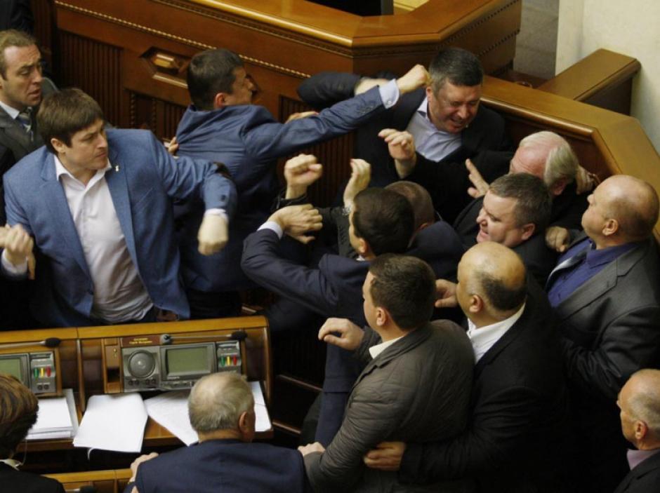 Le PCF condamne l’agression du Premier secrétaire du Parti communiste d'Ukraine Le PCF condamne l’agression du Premier secrétaire du Parti communiste d'Ukraine