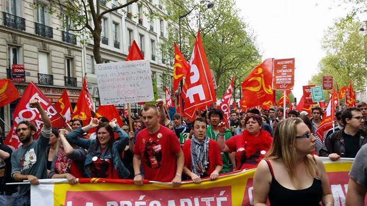 100.000 manifestants du Front de gauche à Paris contre l'austérité