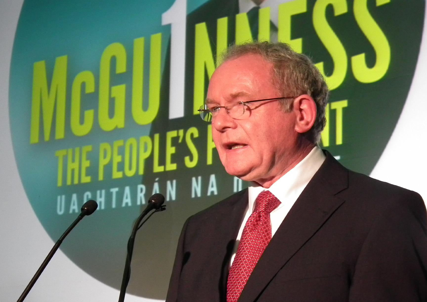 Arrestation de Gerry Adams, Martin McGuinness (Sinn Féin) accuse le gouvernement britannique Arrestation de Gerry Adams, Martin McGuinness (Sinn Féin) accuse le gouvernement britannique