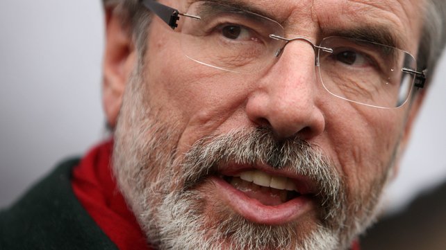 Arrestation de Gerry Adams, Martin McGuinness (Sinn Féin) accuse le gouvernement britannique