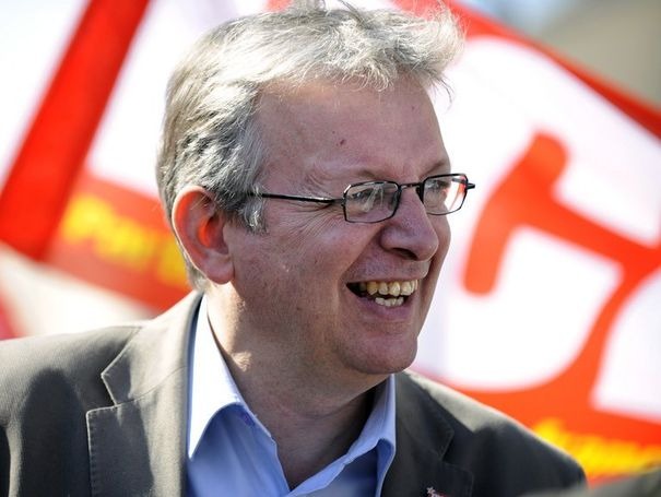 Pierre Laurent /SNCF :"besoin d'investissement pour moderniser le réseau" Pierre Laurent /SNCF :"besoin d'investissement pour moderniser le réseau"