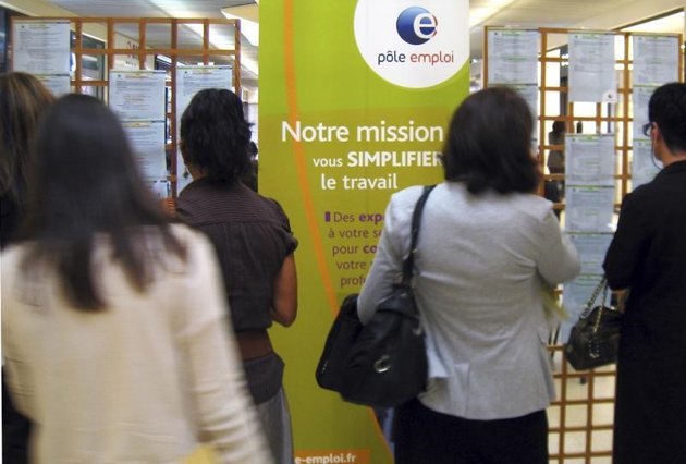 La hausse du chômage accélère, le seuil de 5 millions franchi