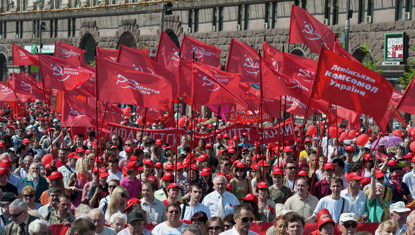 Les dirigeants communistes de Russie et d'Ukraine se réunissent avec le Président du Belarus Les dirigeants communistes de Russie et d'Ukraine se réunissent avec le Président du Belarus