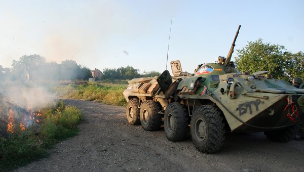 Blindé capturé par les miliciens de Donetsk
