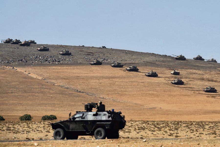 Pourquoi la France mène-t-elle des frappes en Irak et pas à Kobané ? Pourquoi la France mène-t-elle des frappes en Irak et pas à Kobané ?