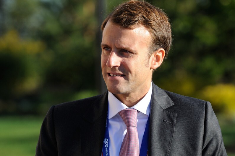 Macron (PS) annonce qu'il privatisera pour 5 à 10 milliards