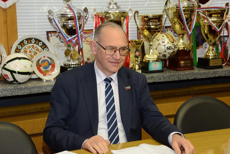 Rencontre entre le KPRF et le Parti Communiste de la République Populaire de Donetsk (KPDNR) Rencontre entre le KPRF et le Parti Communiste de la République Populaire de Donetsk (KPDNR)