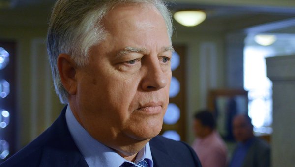 Petro Simonenko (KPU) ne quittera pas l'Ukraine, il entend continuer la lutte contre les oligarques Petro Simonenko (KPU) ne quittera pas l'Ukraine, il entend continuer la lutte contre les oligarques