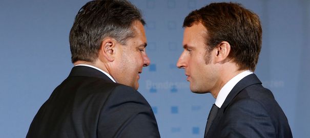 Macron (PS) continue de s’en prendre aux 35 heures