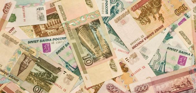 Effondrement du rouble : Les communistes russes (KPRF) dénoncent les politiques "du crétinisme libéral"