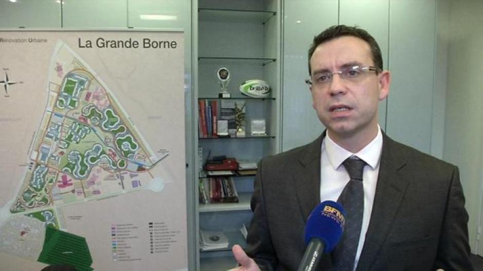 Après les propos scandaleux de Malek Boutih, réaction de Philippe Rio maire PCF de Grigny Après les propos scandaleux de Malek Boutih, réaction de Philippe Rio maire PCF de Grigny
