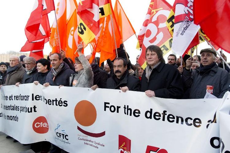 Les syndicats français unis pour défendre le droit de grève dans le monde Les syndicats français unis pour défendre le droit de grève dans le monde