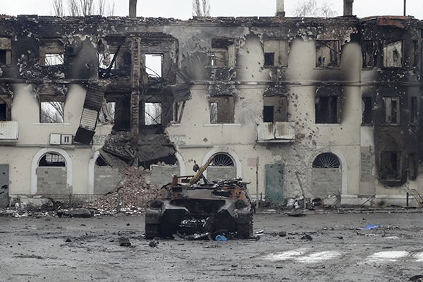 Boris Litvinov (KPDNR) décrit la situation dans Debaltseve Boris Litvinov (KPDNR) décrit la situation dans Debaltseve