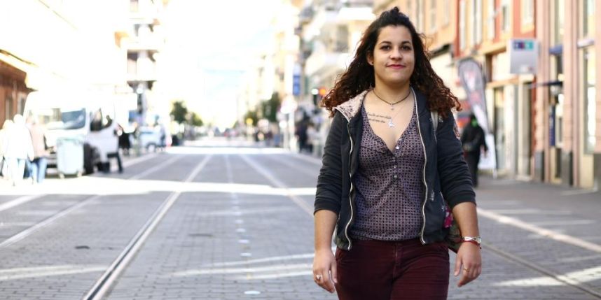 Marie-Lou Bego-Ghina, la plus jeune candidate aux élections départementale dans les Alpes-Maritimes