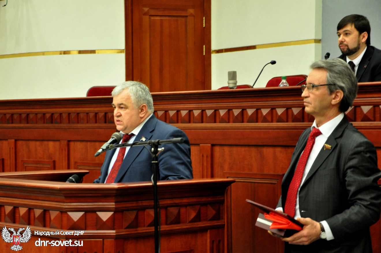 Les communistes russes (KPRF) veulent ouvrir une représentation officielle en République Populaire de Donetsk Les communistes russes (KPRF) veulent ouvrir une représentation officielle en République Populaire de Donetsk