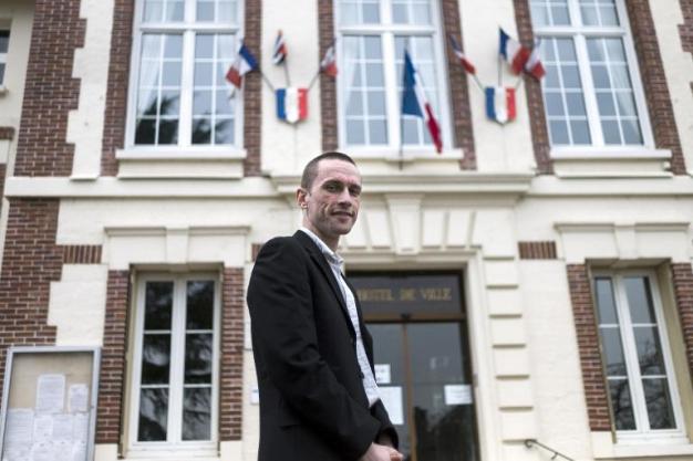 Mantes-la-Ville : la mairie FN retire à la LDH son local municipal Mantes-la-Ville : la mairie FN retire à la LDH son local municipal