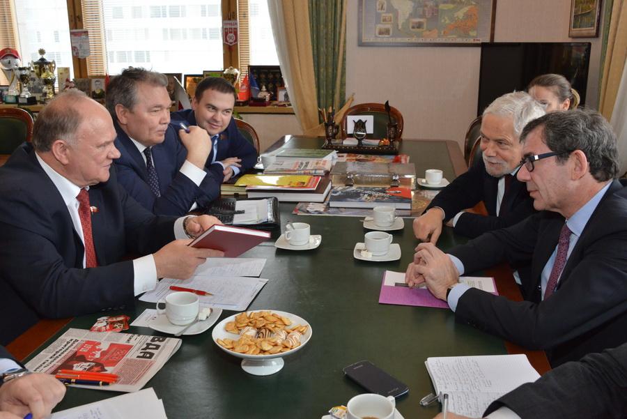 Guennadi Ziouganov (KPRF) rencontre l'ambassadeur français en Russie Guennadi Ziouganov (KPRF) rencontre l'ambassadeur français en Russie