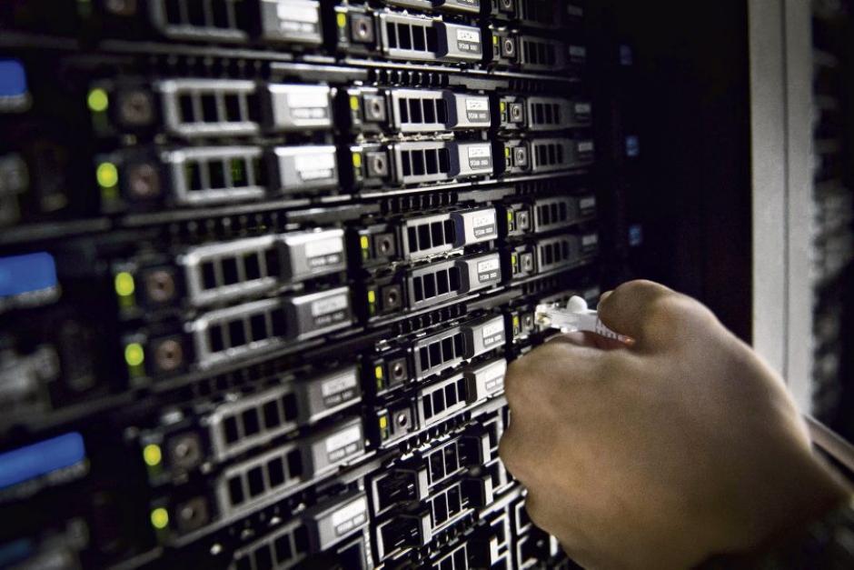 Loi sur le renseignement : Une surveillance généralisée inacceptable (PCF)