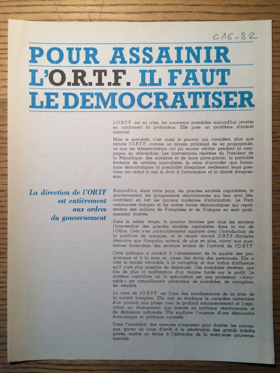 Nous sommes allés voir à quoi ressemblent vraiment les tracts dans les archives du PCF à Bobigny Nous sommes allés voir à quoi ressemblent vraiment les tracts dans les archives du PCF à Bobigny