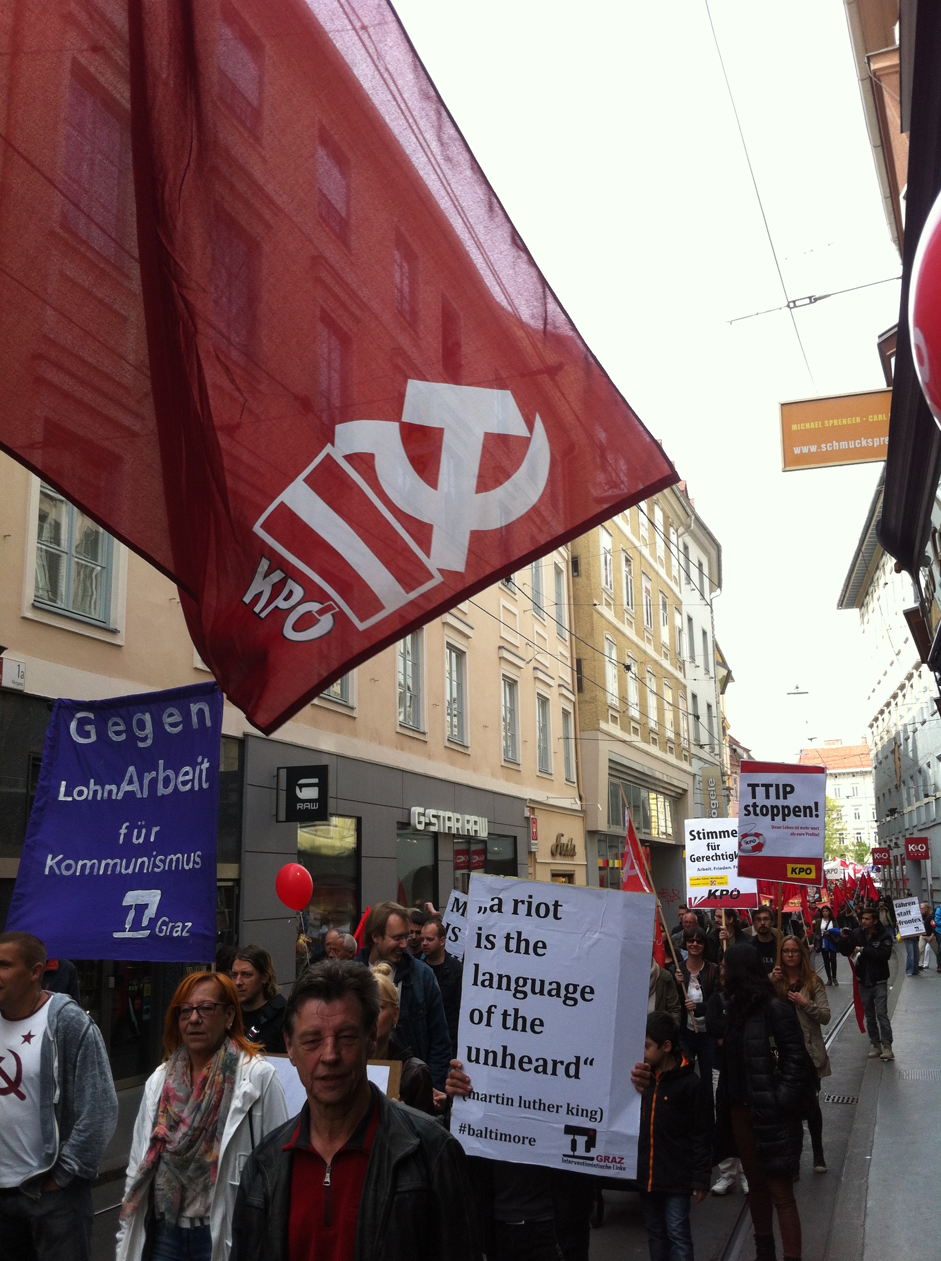 Aux côtés des communistes de Graz (KPÖ) pour le 1er mai (1/2) Aux côtés des communistes de Graz (KPÖ) pour le 1er mai (1/2)