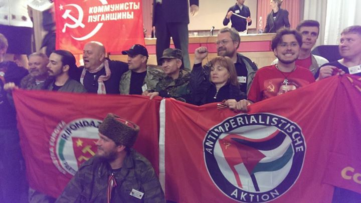 Ils sont venus soutenir les communistes de Lugansk Ils sont venus soutenir les communistes de Lugansk
