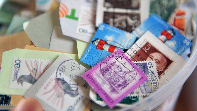 Une lettre à l'effigie de Pétain interceptée par la Poste, mais où va t-on ? Une lettre à l'effigie de Pétain interceptée par la Poste, mais où va t-on ?