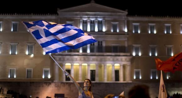 Raul Castro félicite Alexis Tsipras pour sa victoire au référendum grec