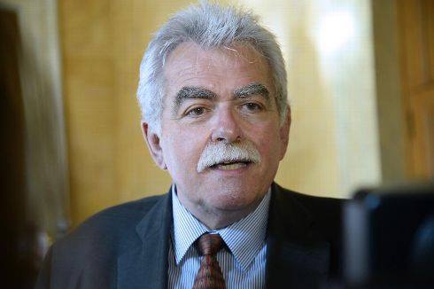 Les députés communistes voteront CONTRE l'accord avec la Grèce